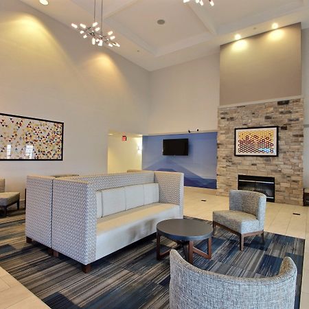 Holiday Inn Express Hotel & Suites Milwaukee Airport By Ihg Zewnętrze zdjęcie