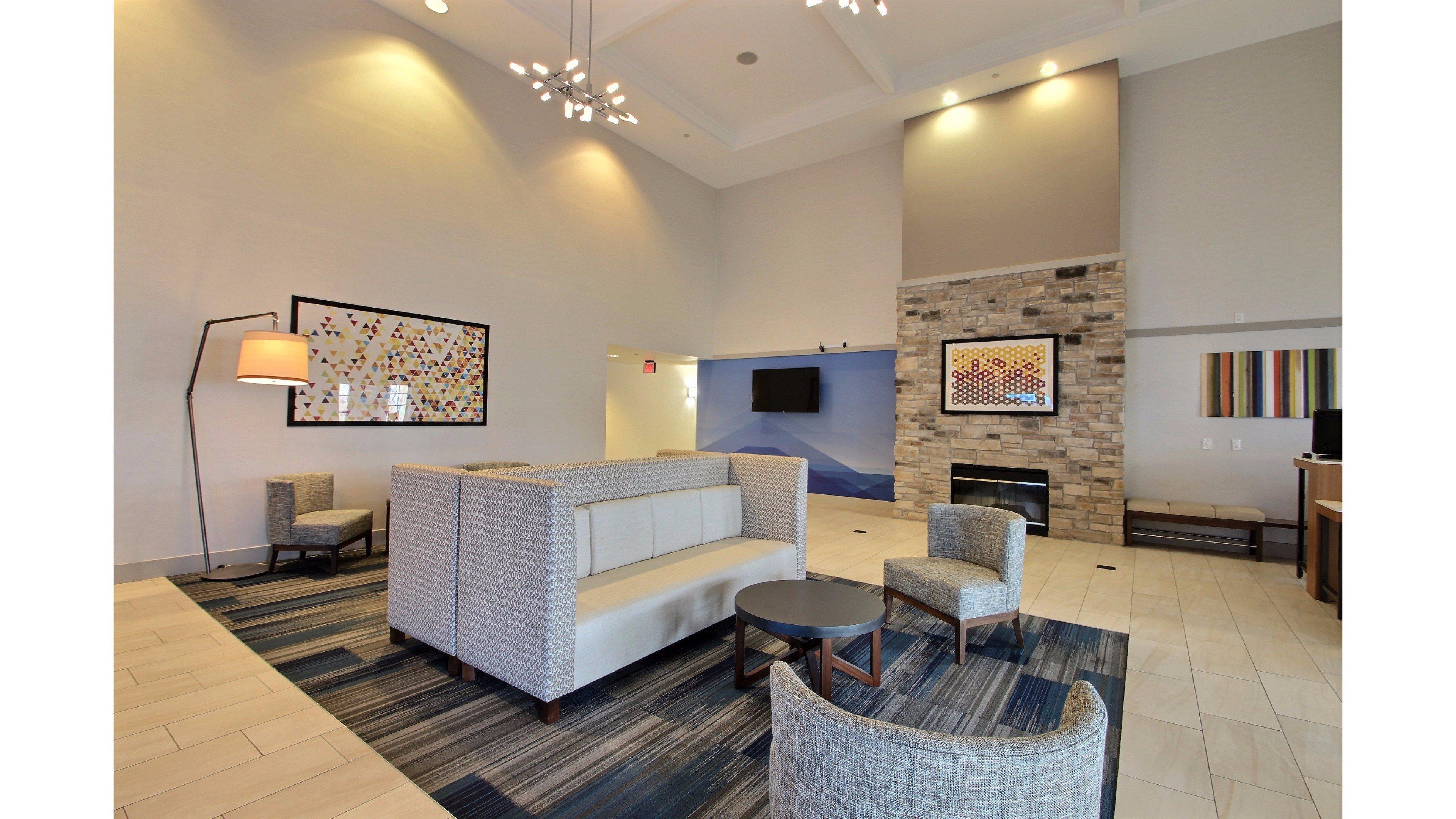 Holiday Inn Express Hotel & Suites Milwaukee Airport By Ihg Zewnętrze zdjęcie
