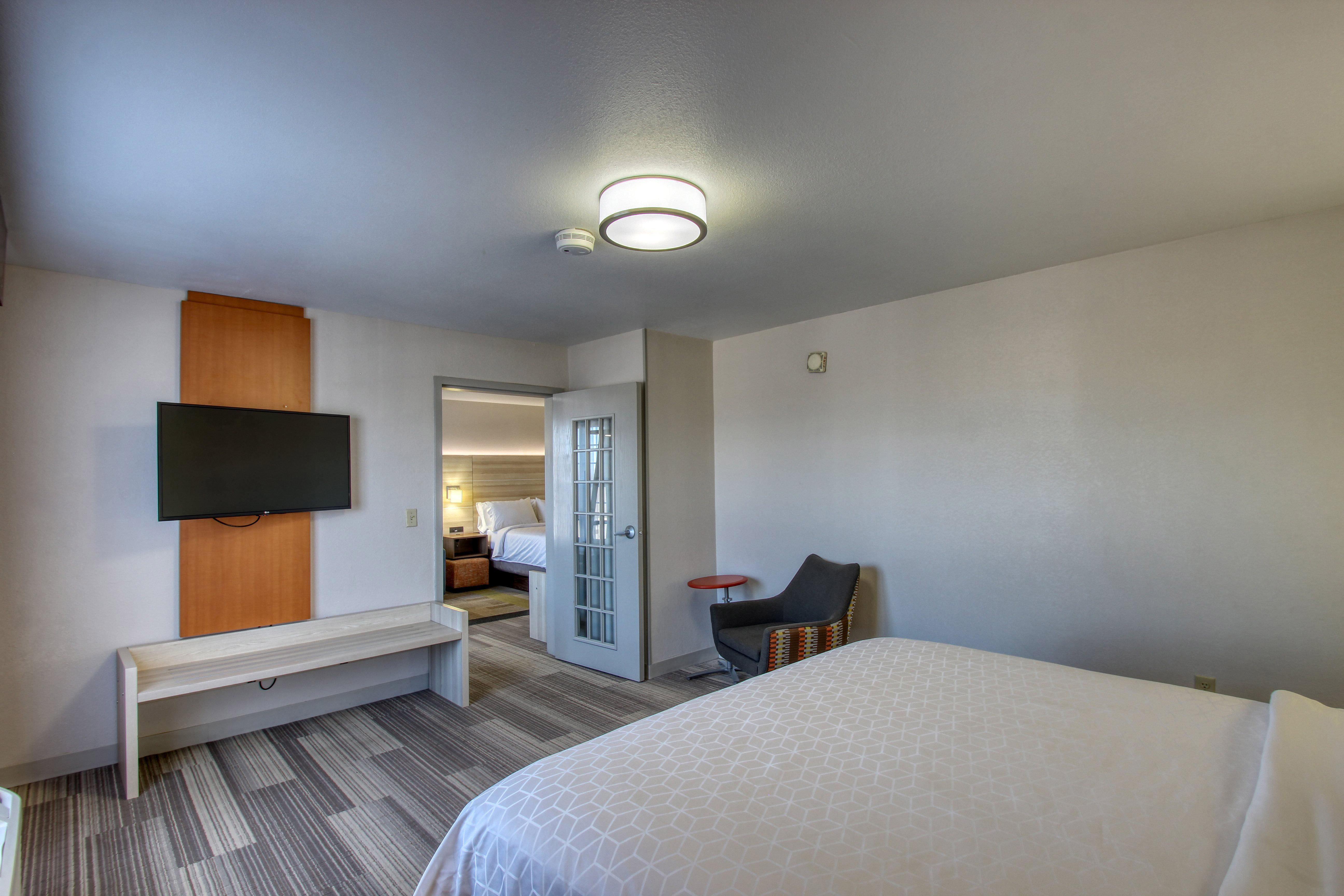 Holiday Inn Express Hotel & Suites Milwaukee Airport By Ihg Zewnętrze zdjęcie