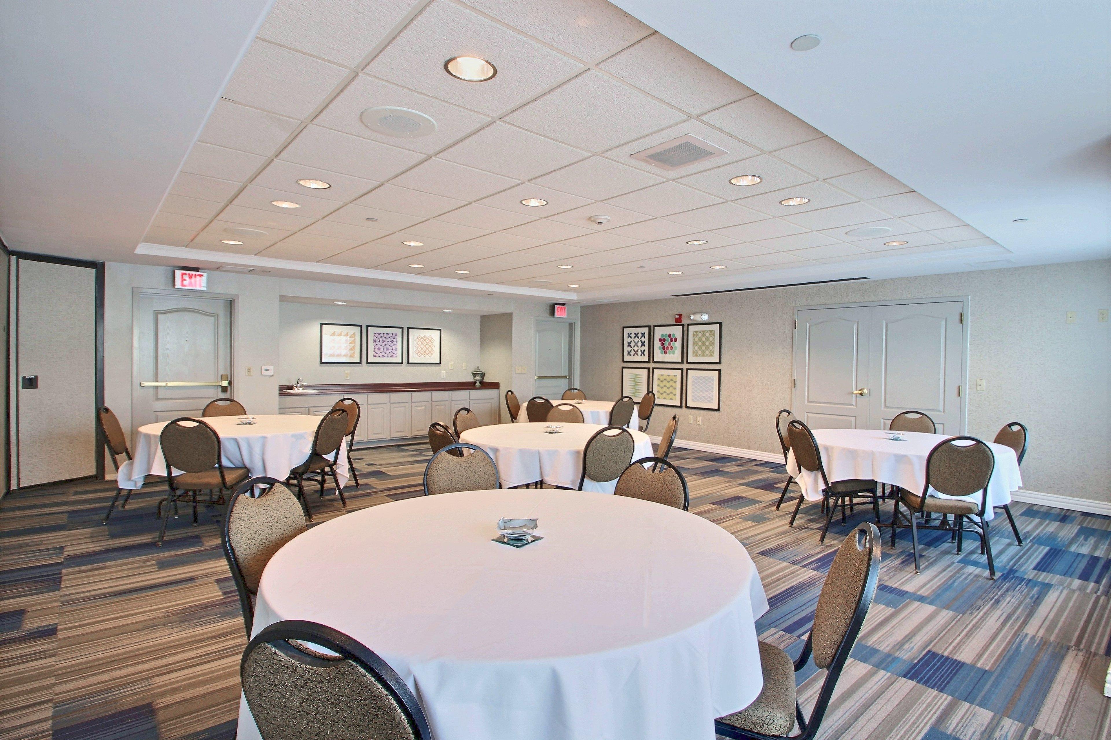 Holiday Inn Express Hotel & Suites Milwaukee Airport By Ihg Zewnętrze zdjęcie