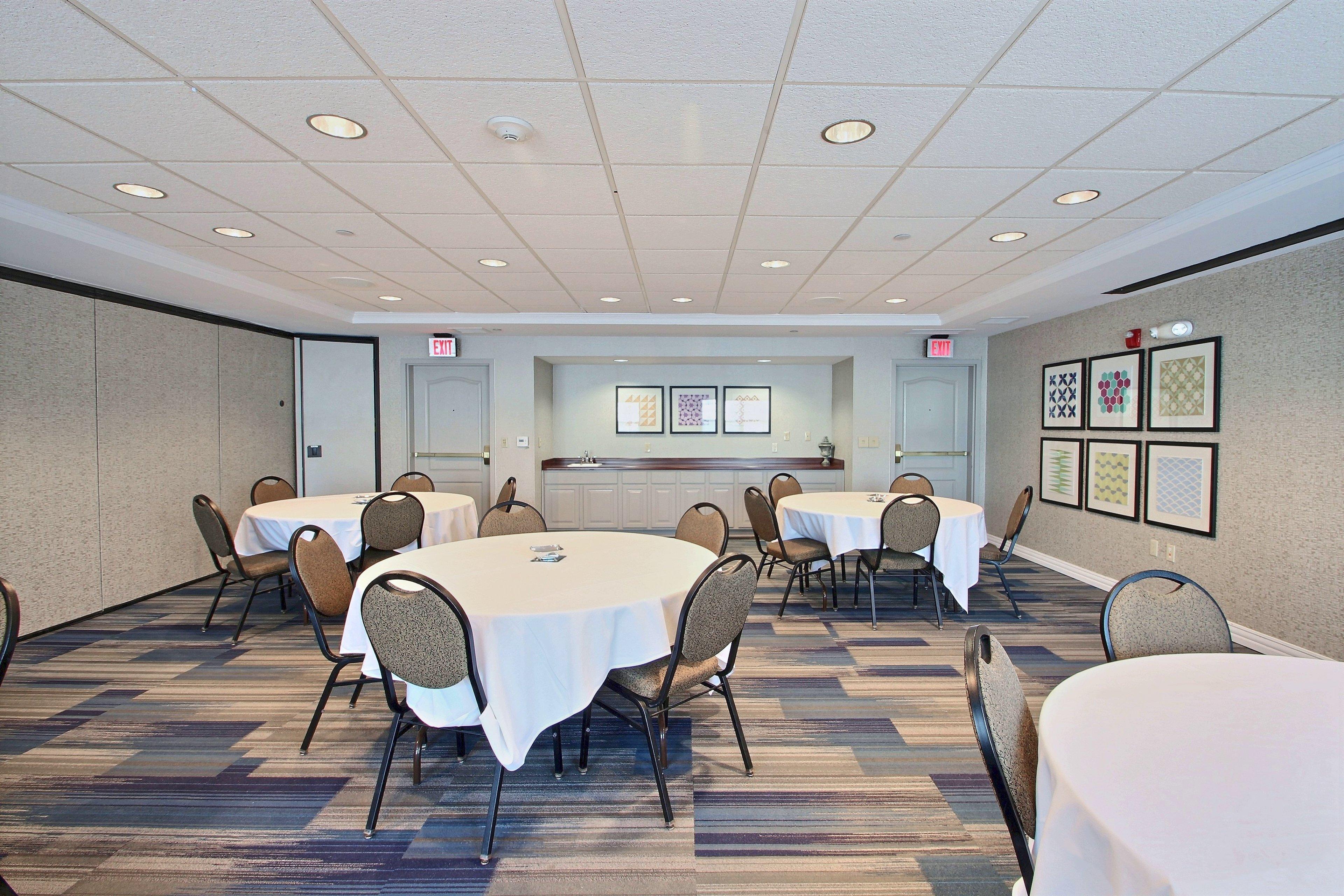 Holiday Inn Express Hotel & Suites Milwaukee Airport By Ihg Zewnętrze zdjęcie